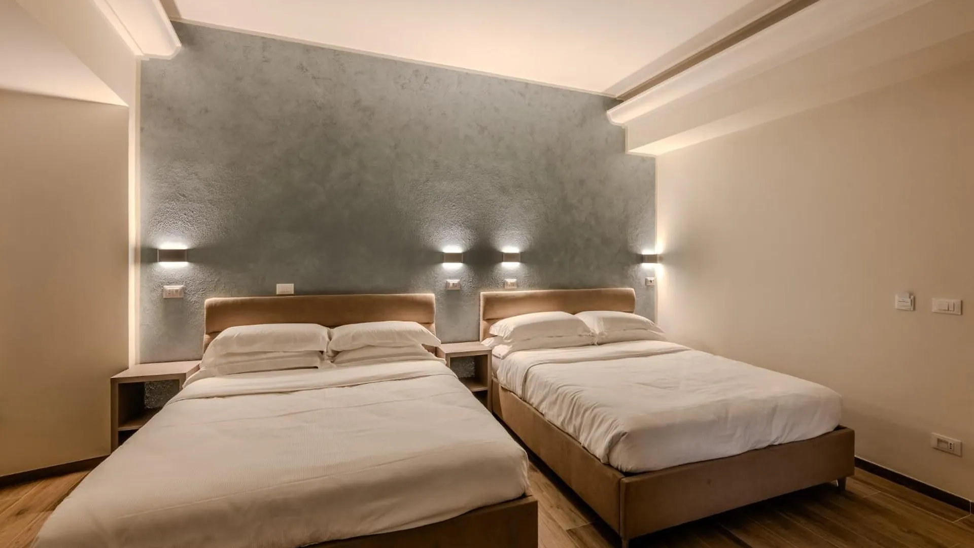 Soziglia Guest Rooms Genoa 0*,  Italy